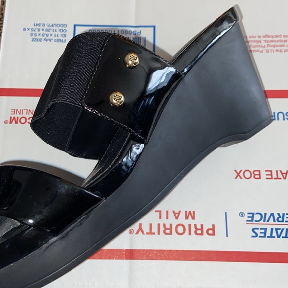 LAUREN Ralph Lauren - Picture 3 of 8